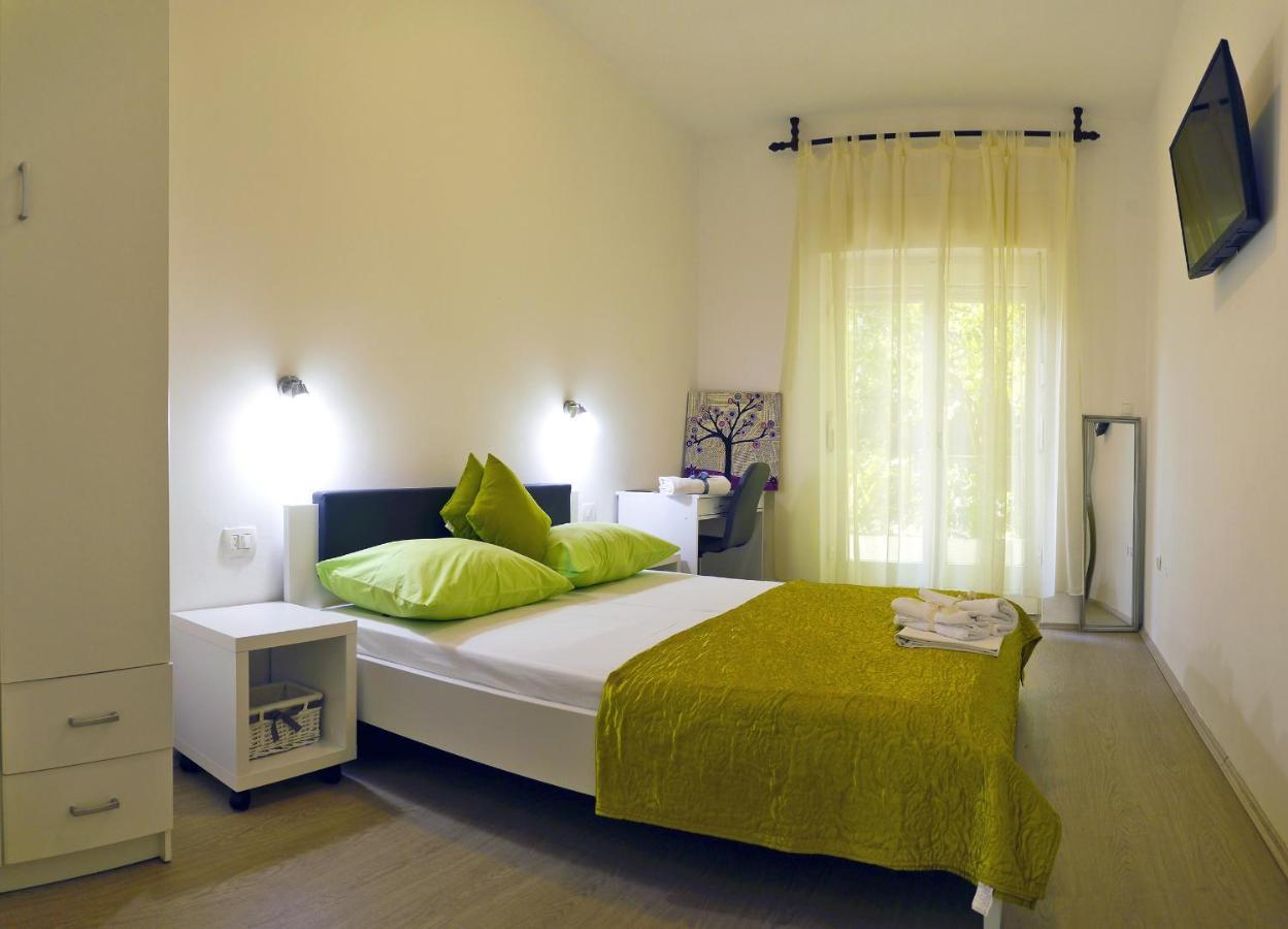 Firule Center Rooms Split Exteriör bild