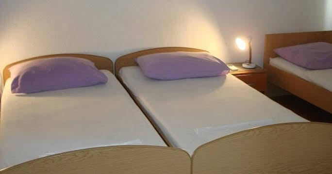 Firule Center Rooms Split Exteriör bild